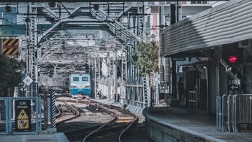 906973