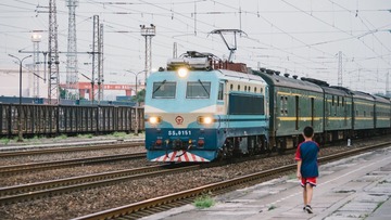 3404950