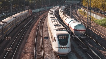 763987