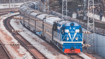 600131