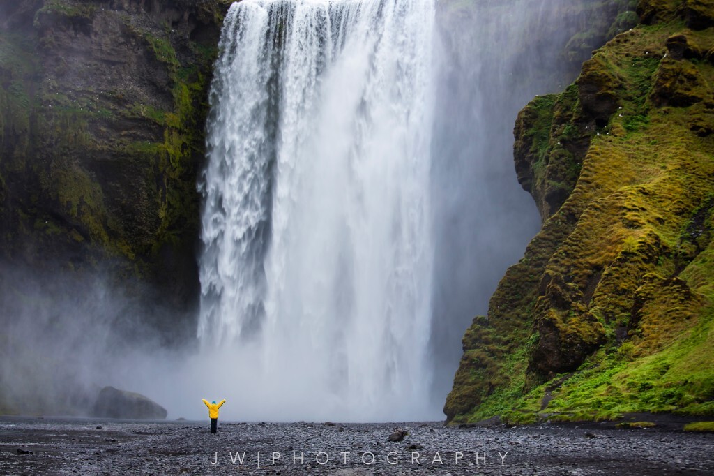 Skógafoss,  不用长曝的瀑布更可以体现力量之美。