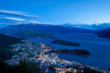 Queenstown的雪山夜景