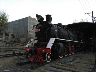 83906