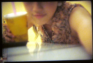 LOMO.