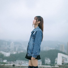 天很冷.