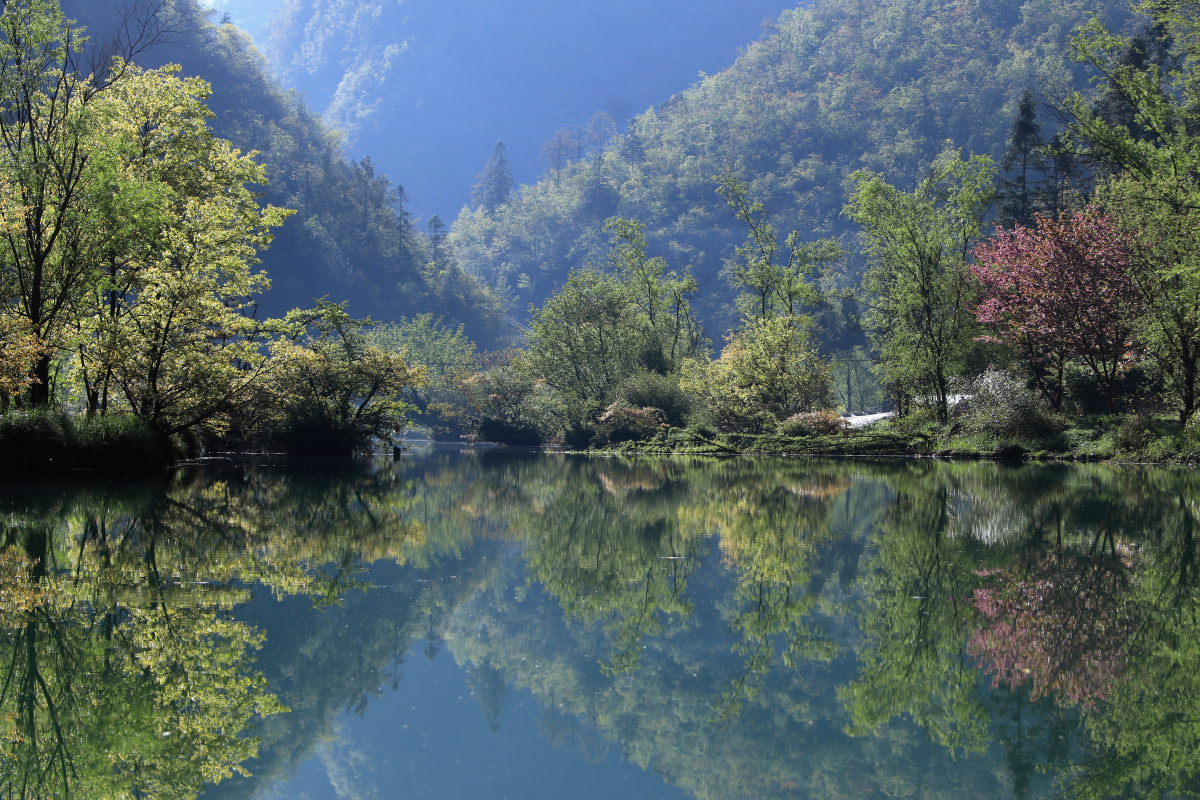 恩施鹤峰董家河