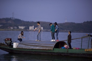 F7K76848