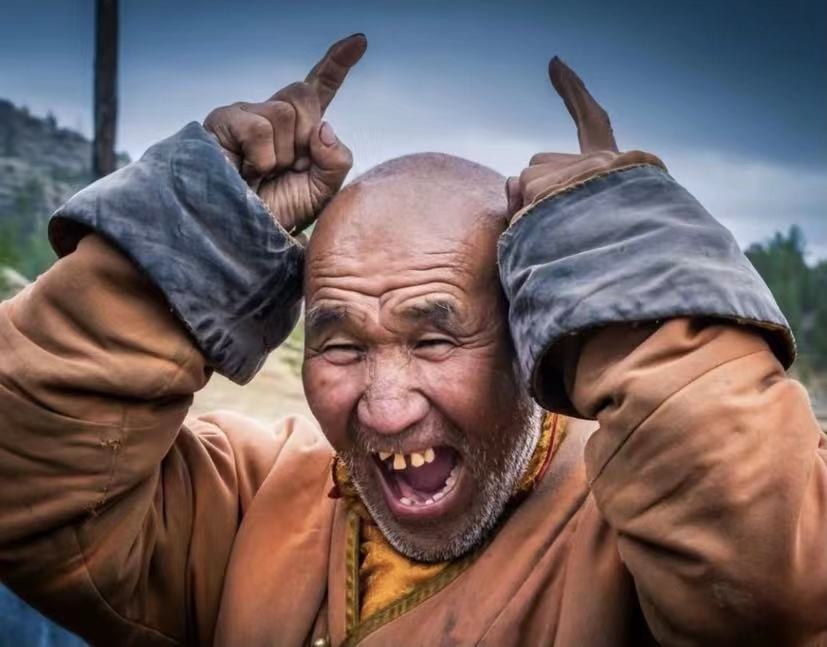 蒙古老人