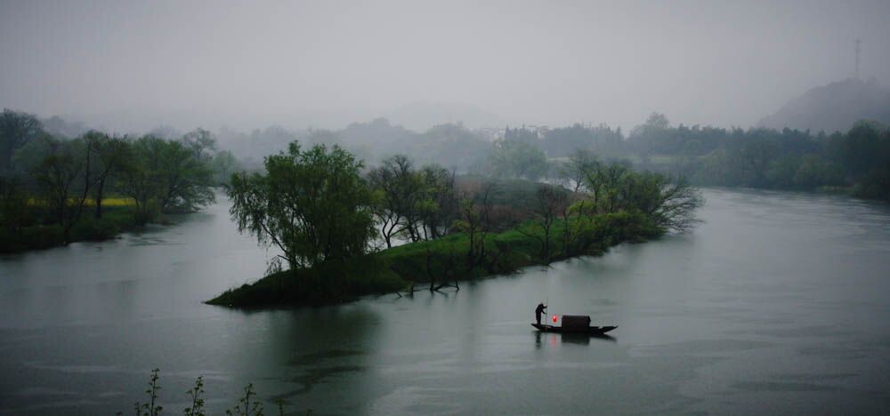 婺源·月亮湾<br />

