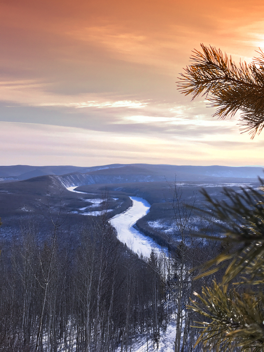 一抹斜阳洒下,金光迷离,云卷云舒 - 醉花阴 - 图虫