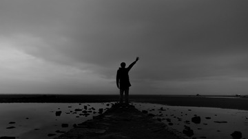 1018317