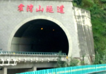 598916