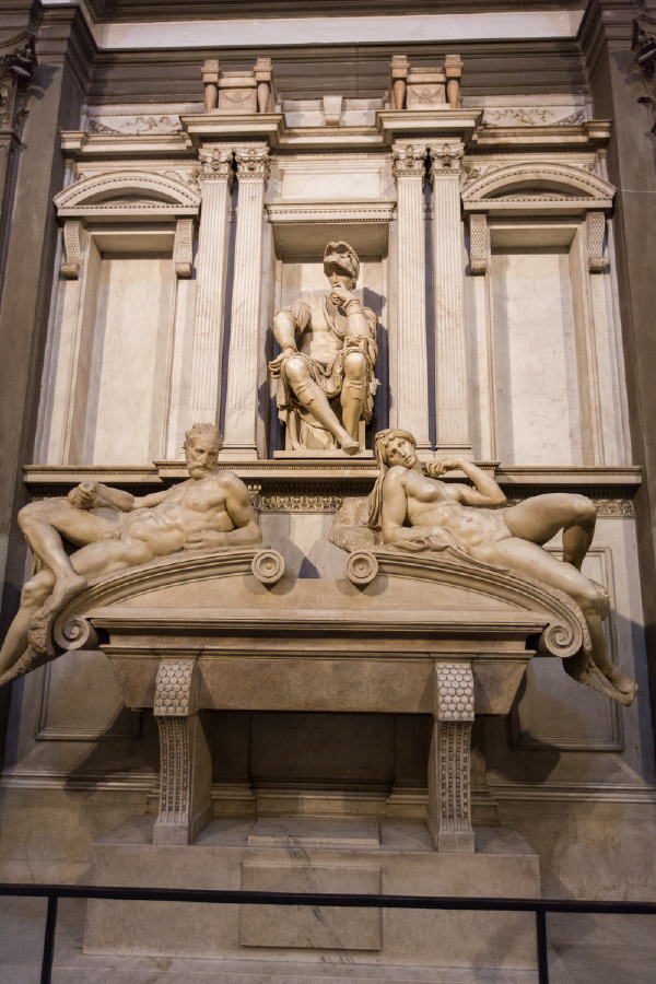 《帕尔修斯和美杜莎的头颅》帕尼尼作品《掠夺萨宾妇女》《海神喷泉》