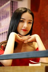 1700771