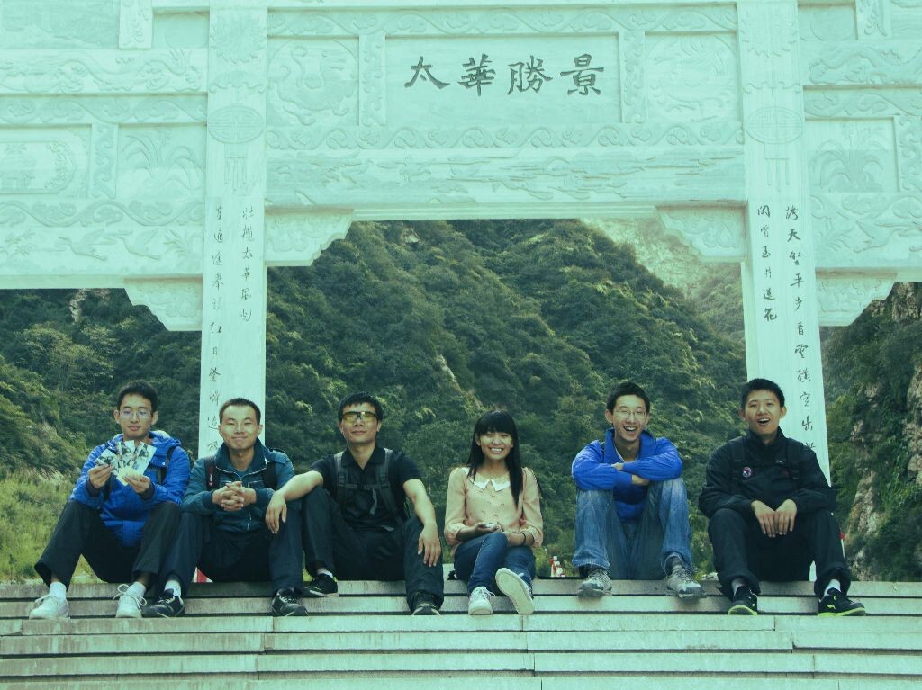 华山西山门。