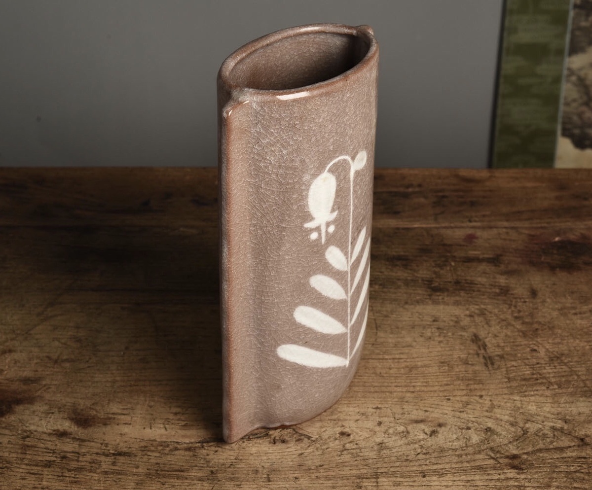 花卉冰裂纹花瓶宽133cm高208cm纹饰精美器型漂亮