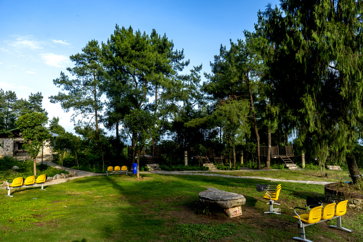 重庆北碚金刀峡金领地山地越野公园