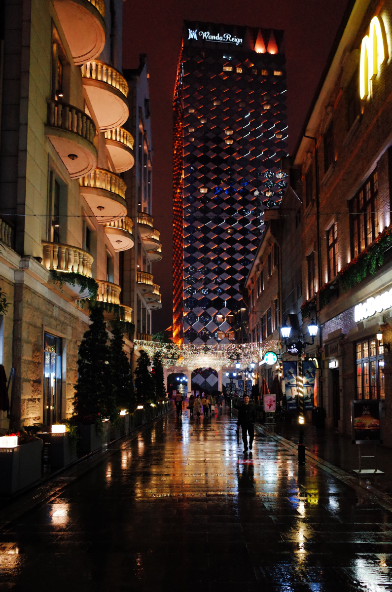 武汉网红购物街楚河汉街