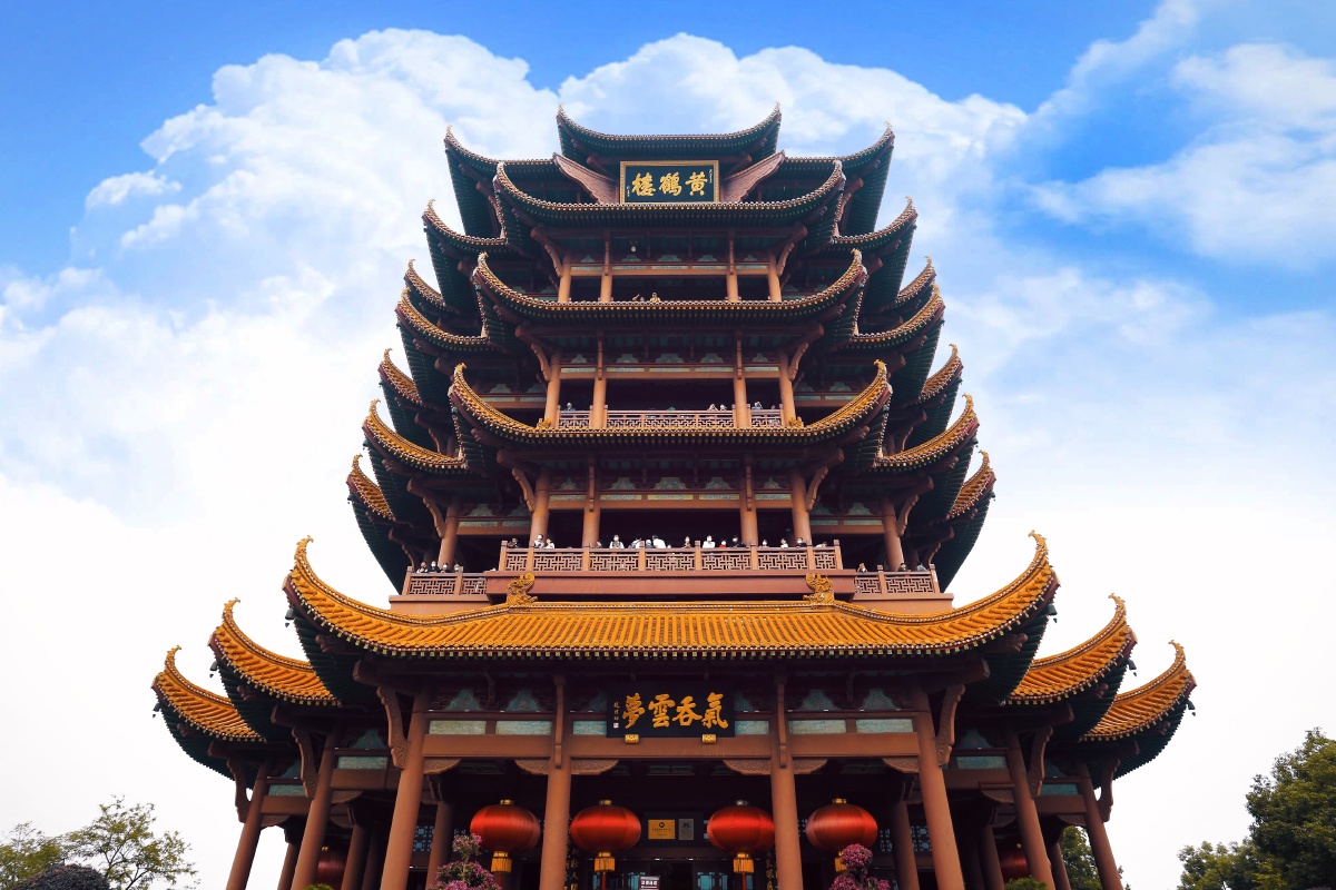 黄鹤楼气吞云梦