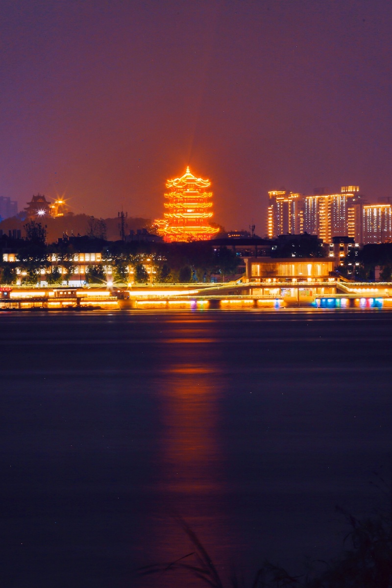 国庆摄影大赛武汉#黄鹤楼国庆长江武汉江滩夜景#灯光秀还没有人打赏
