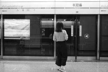 001