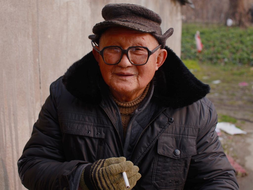 颐养天年的老人·1920年代<br />
