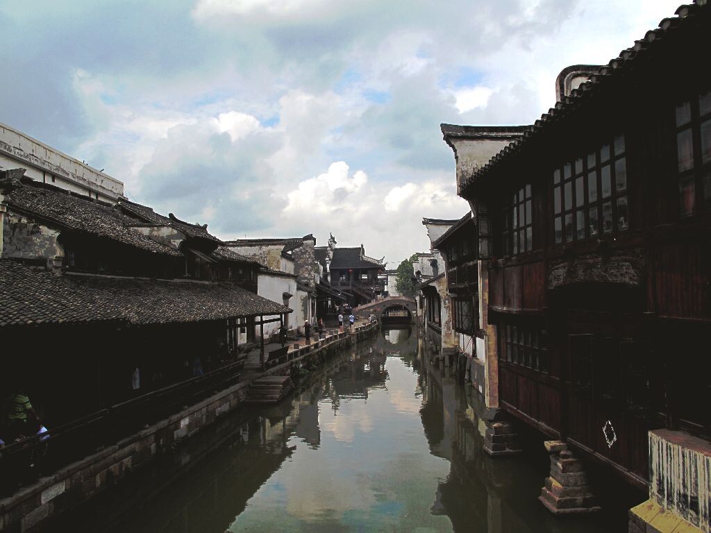 水<br />

