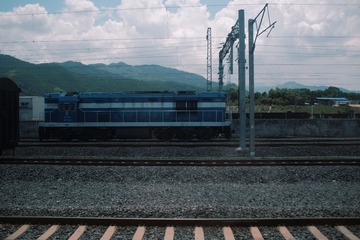 25705