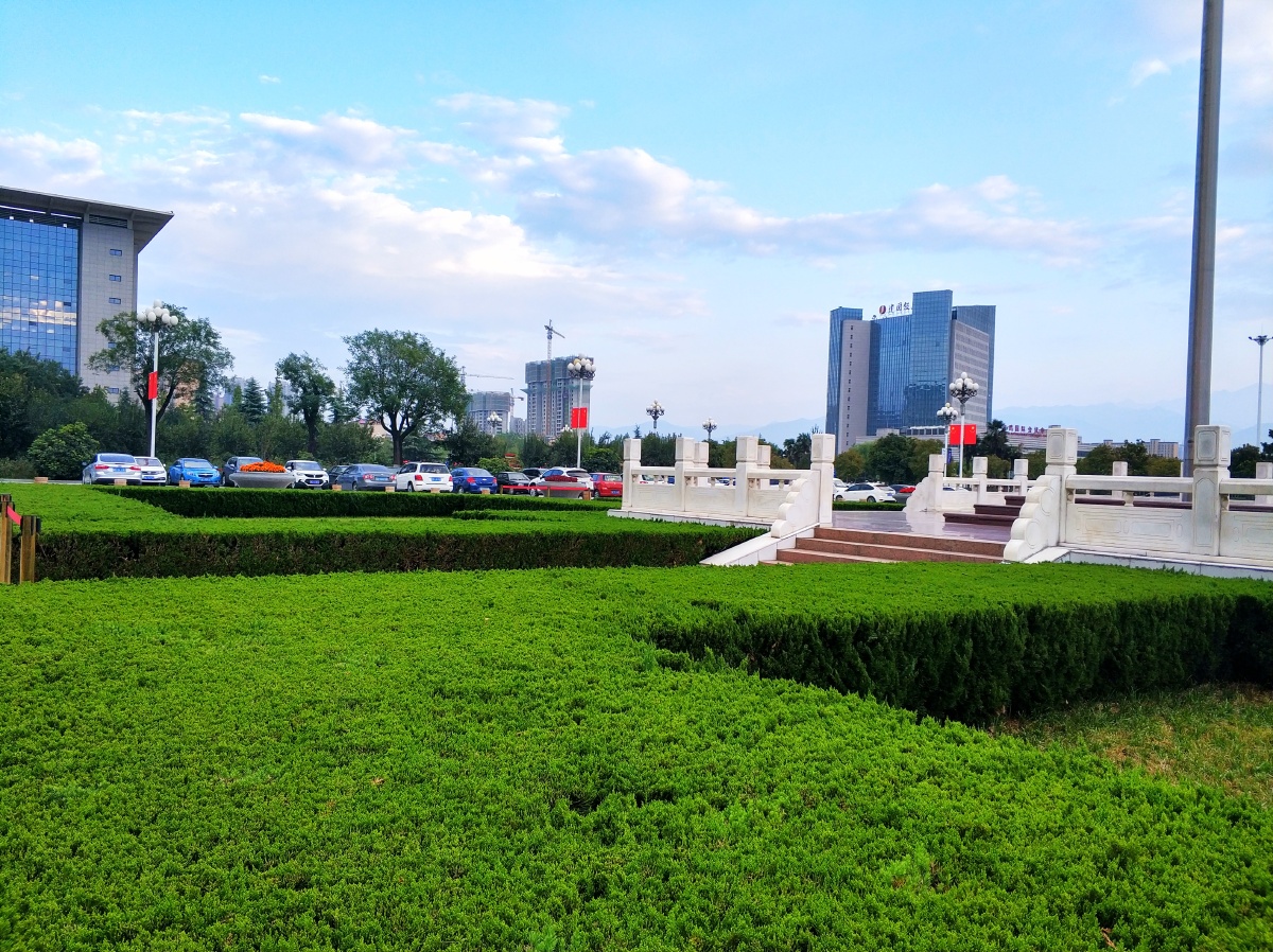 宝鸡市府广场风光
