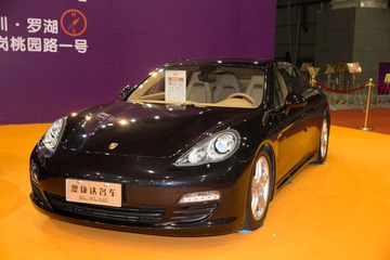 2R4A3496.jpg