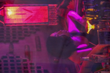 001
