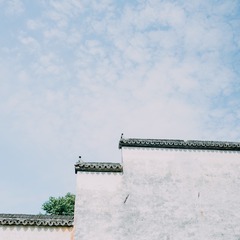 1058275