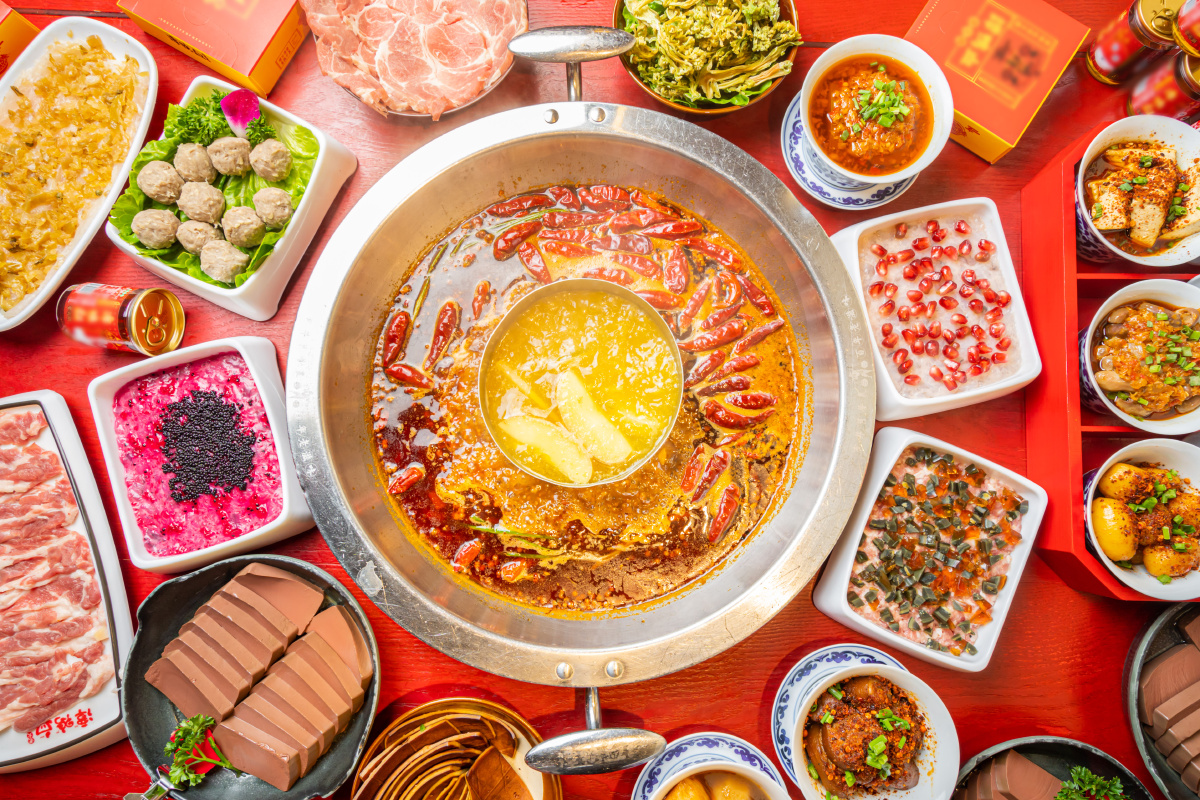 冬天吃火锅串串