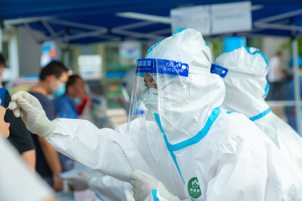 疫情的一线工作人员