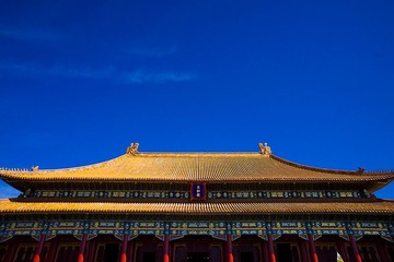 960 DSLR-A700 DT 16-80mm F3.5-4.5 ZA20