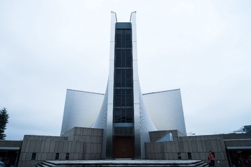 082
