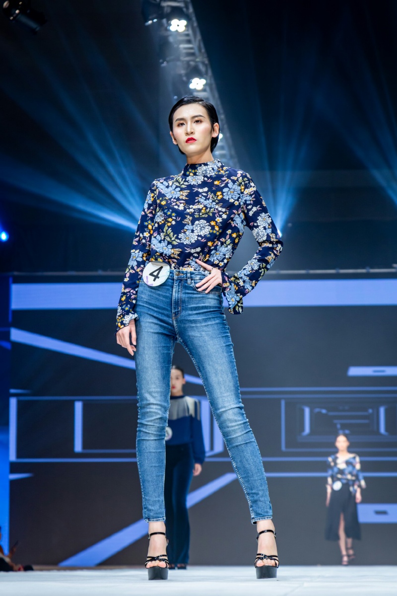 安泰之约模特大赛冠军风采