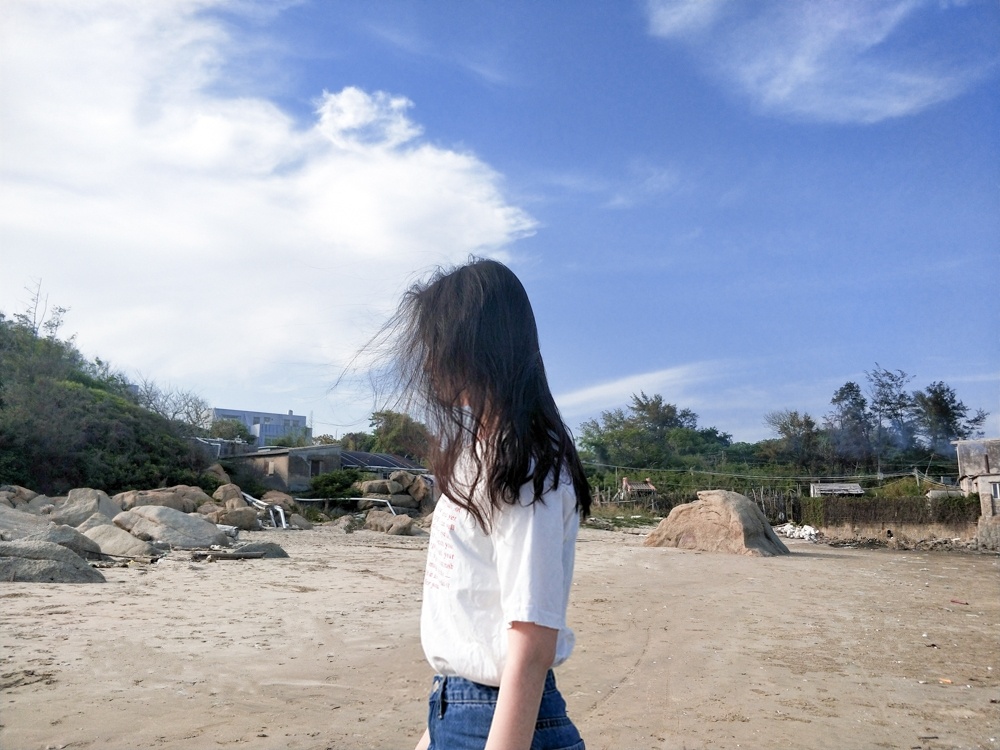 手机人像.不露脸的少女