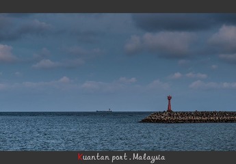 kuantan port1.jpg