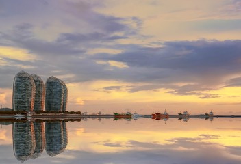 宁静的三亚湾