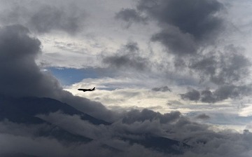 飞机.jpg