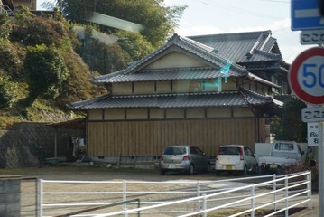 510831