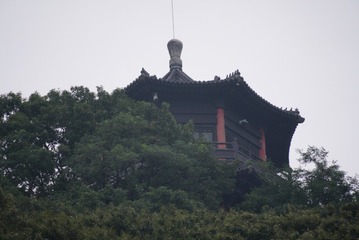 1908196
