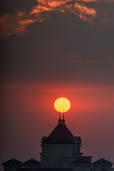 恒大日落夕阳