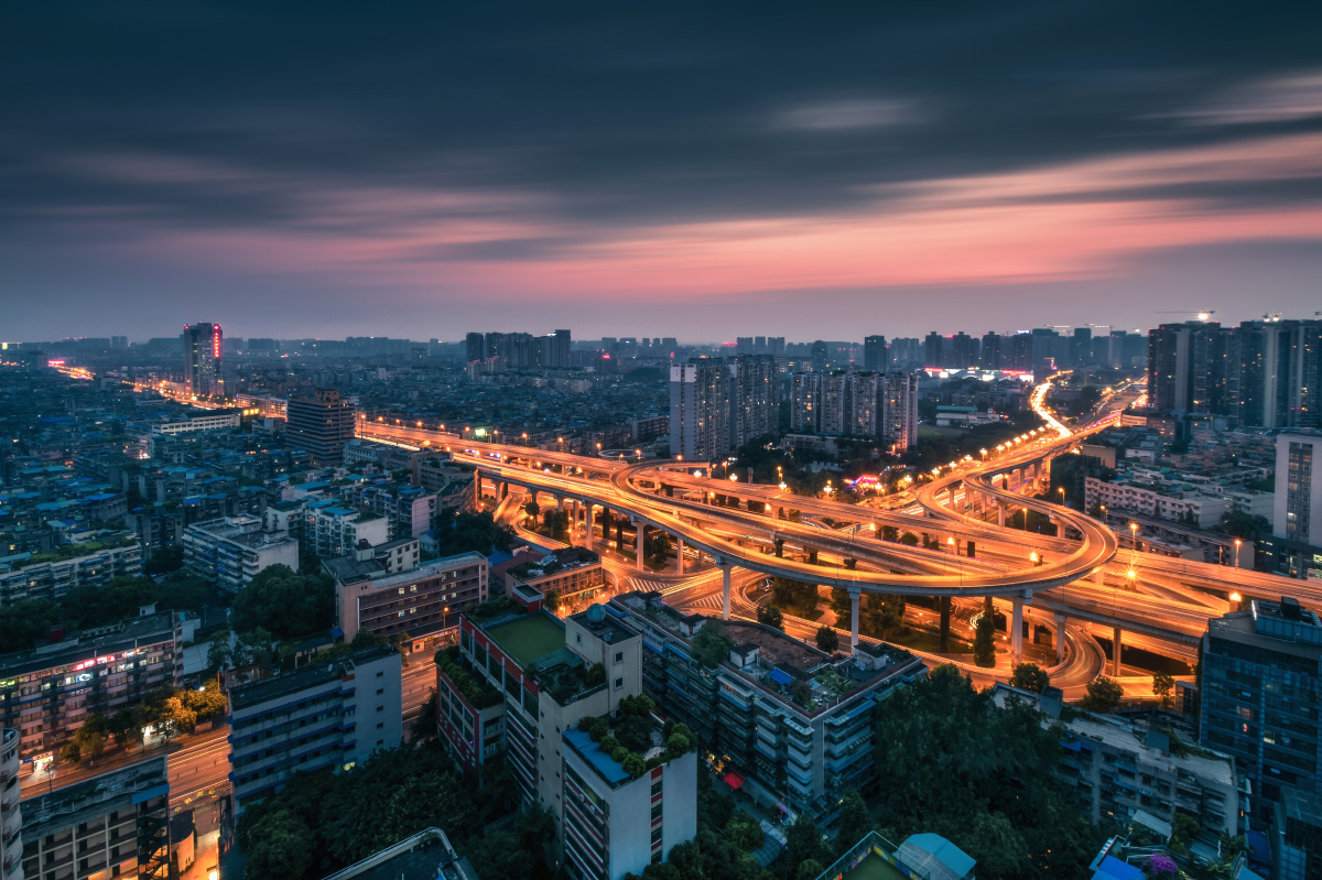 成都金牛区营门口立交,当时比较雾,后期去雾比较多,已经少了