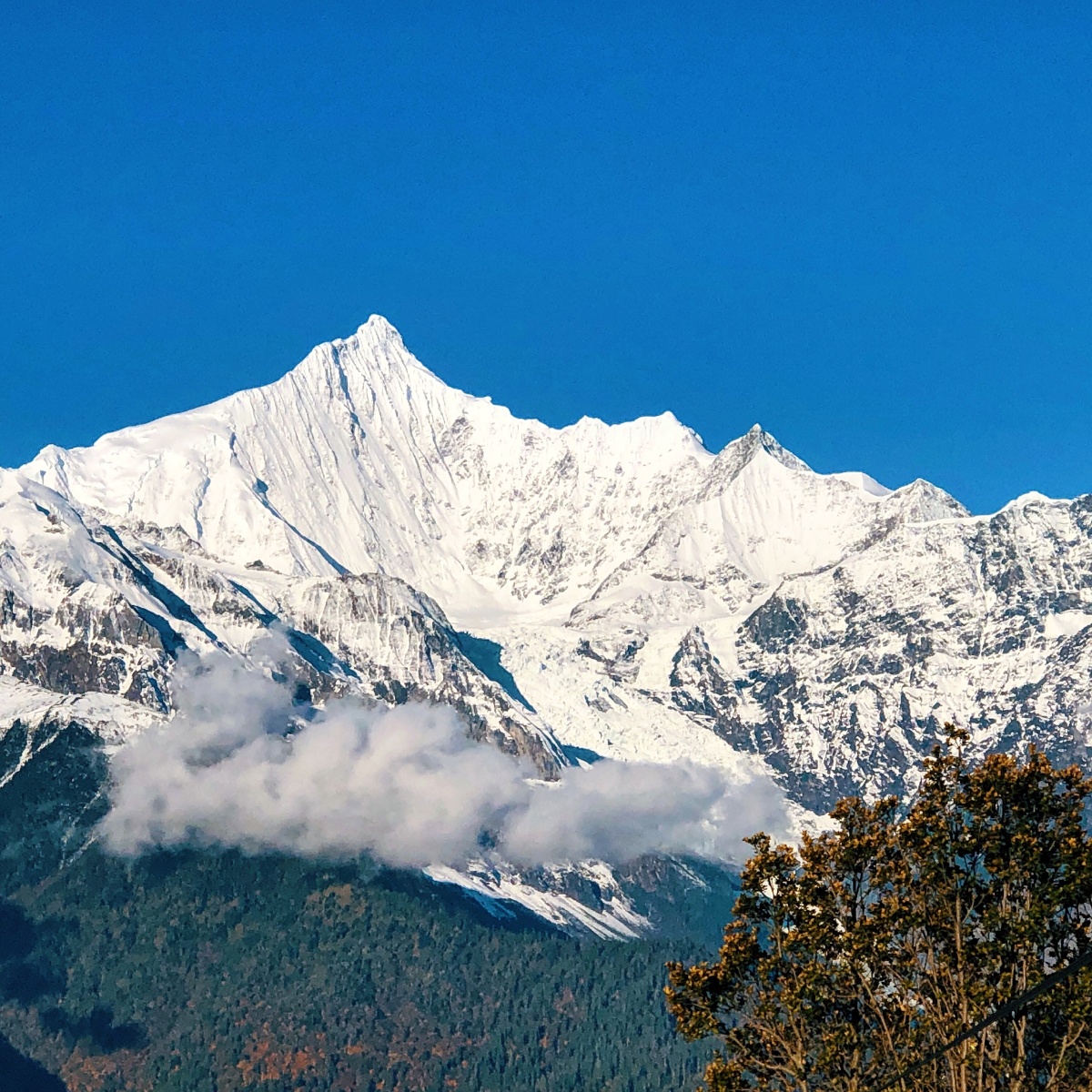 卡瓦格博 - 雪山的呼唤 - 图虫