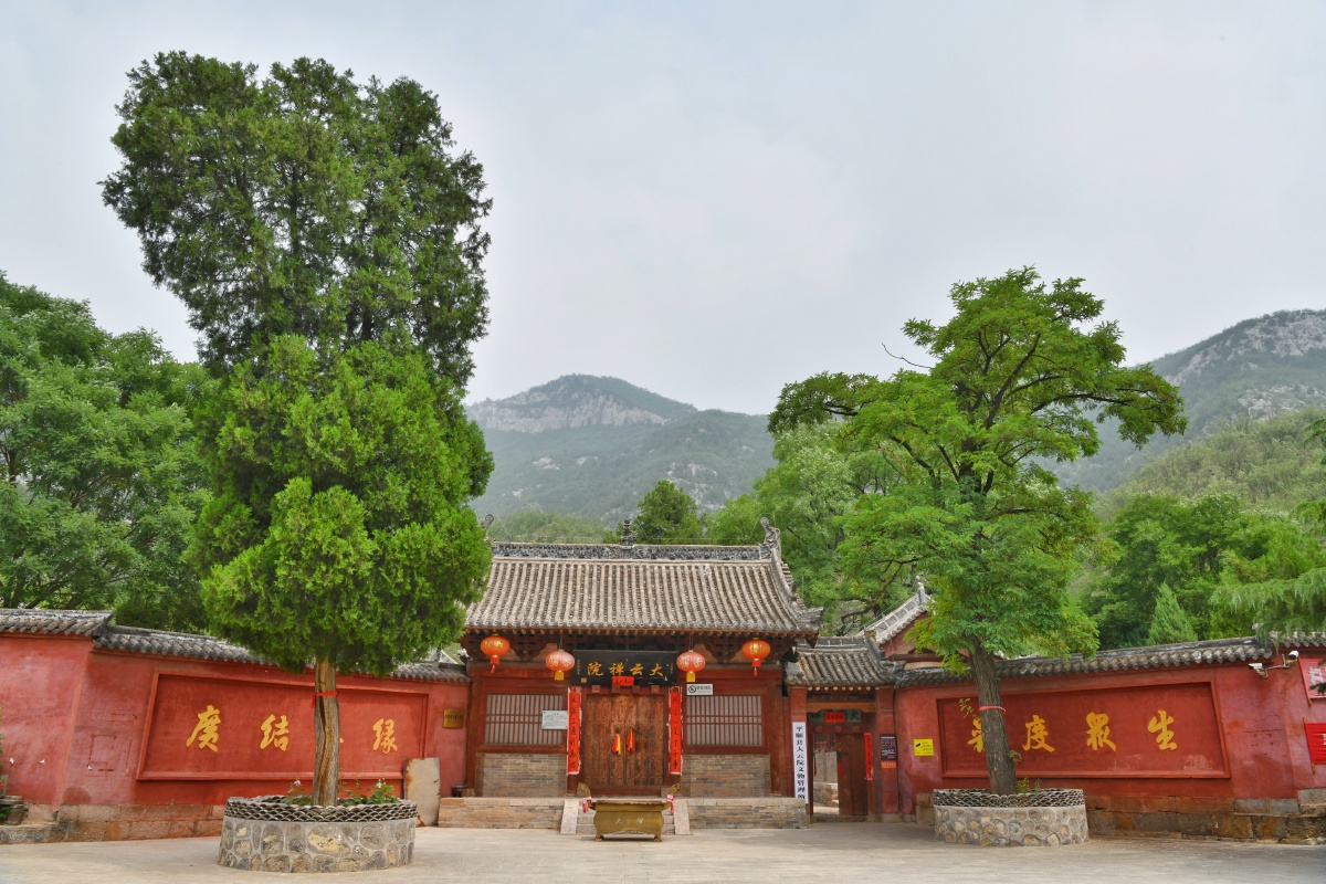山西平顺大云院建于五代晋天福三年寺院三面环山南临漳水林木茂密僻静