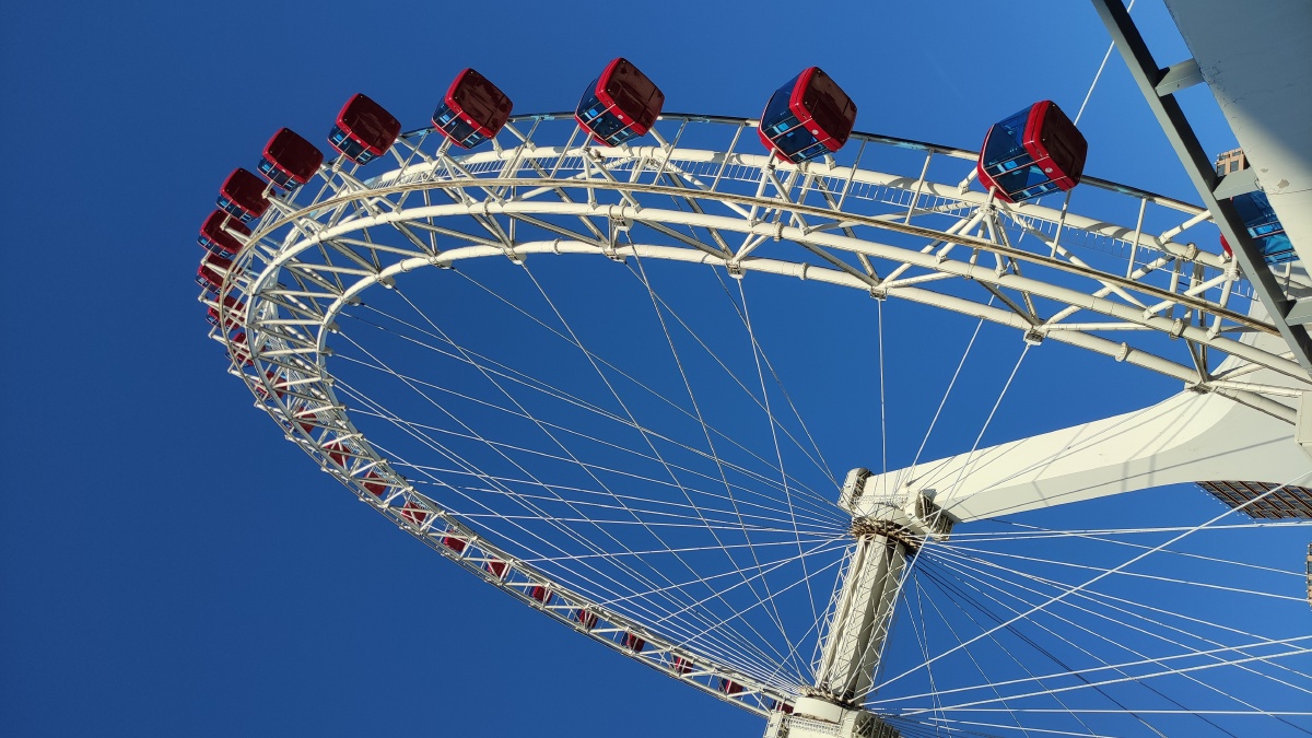 蓝天摩轮天津海河摩天轮2021年8月25日小米k30