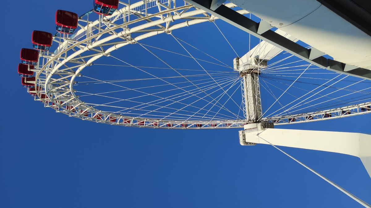 蓝天摩轮天津海河摩天轮2021年8月25日小米k30