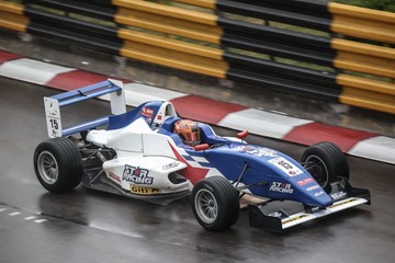 2013第六十届澳门格兰披治大赛车-青年冠军方程式（F3）系列赛 9946_调整大小